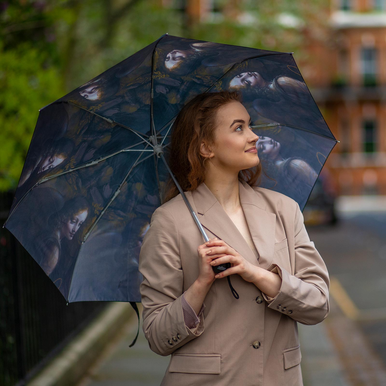The National Gallery Minilite Folding Umbrella - Angel from The Virgin ...